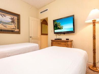 Kaanapali Beachfront Two Bedroom Vacation Condo